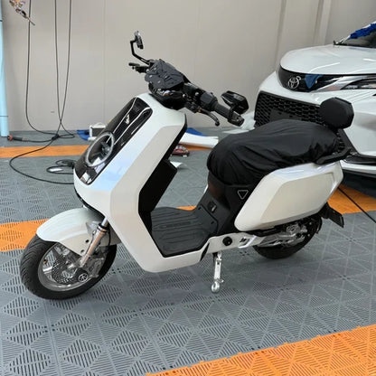 Anole High Glossy White to Blue Car Wrap Vinyl