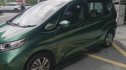 Anole Glossy Metallic Sacramento Green Car Vinyl Wrap